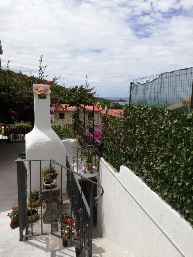 Appartamento Bouganville Magomadas 外观 照片